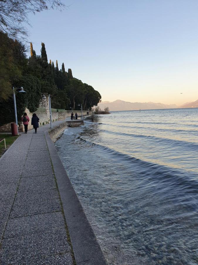 La Lampara Sirmione Eksteriør bilde